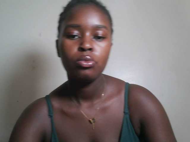 Spiceynelly live webcam show