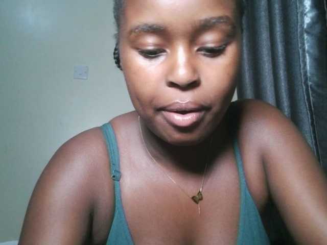 Spiceynelly live webcam show
