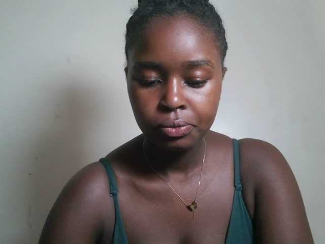 Spiceynelly live webcam show