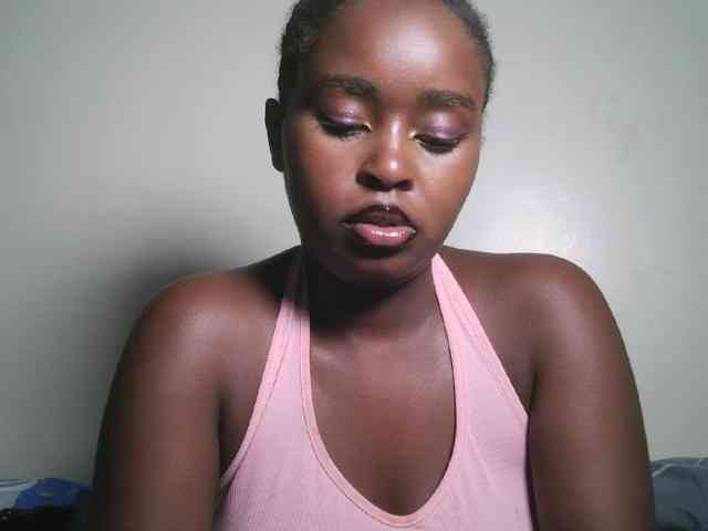 Spiceynelly webcam