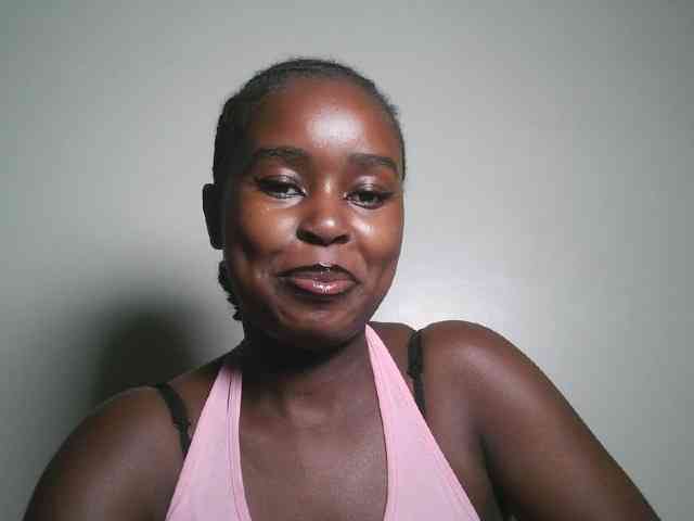 Spiceynelly webcam