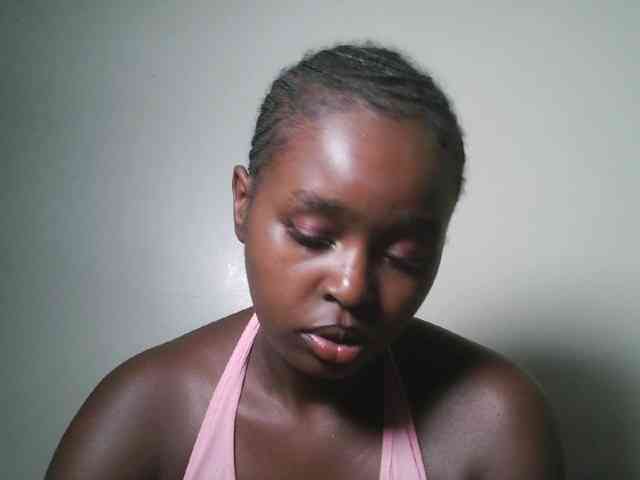 Spiceynelly webcam