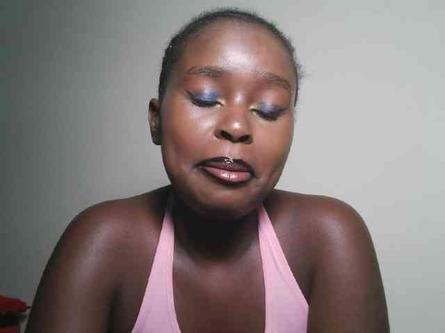 Model: Spiceynelly