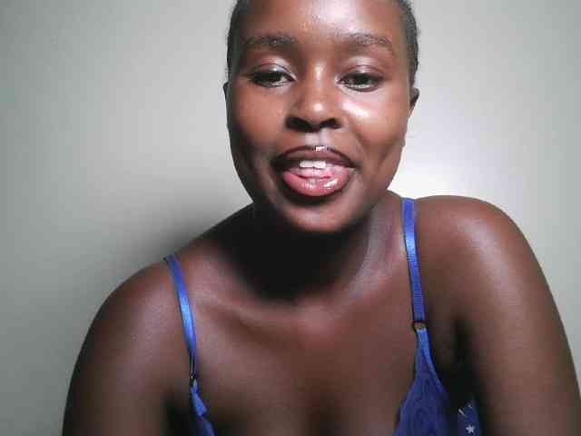 Spiceynelly webcam
