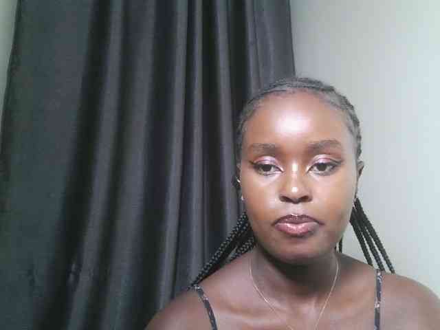Spiceynelly webcam