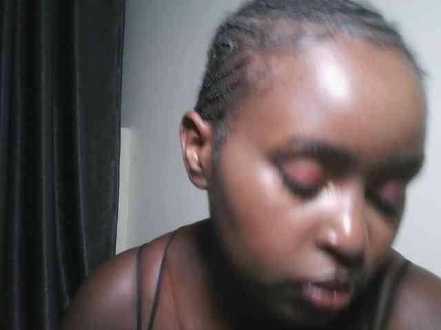 Spiceynelly webcam
