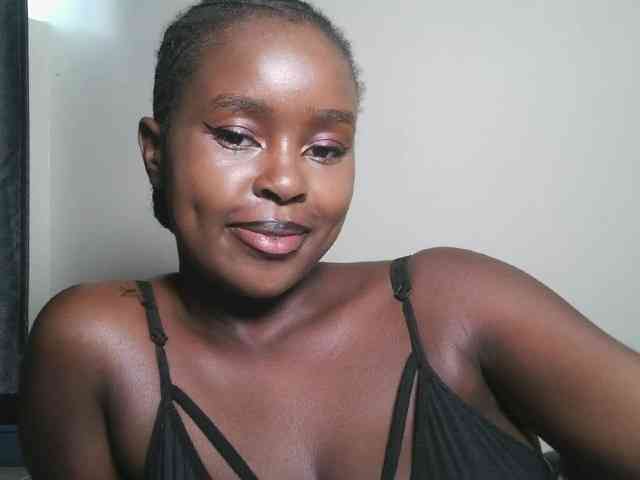 Spiceynelly webcam
