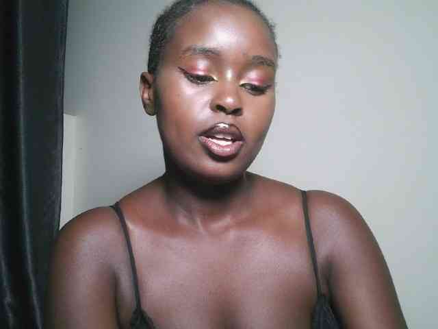 Model: Spiceynelly