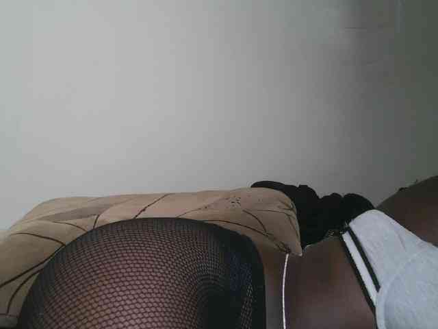Modella: Spiceynelly
