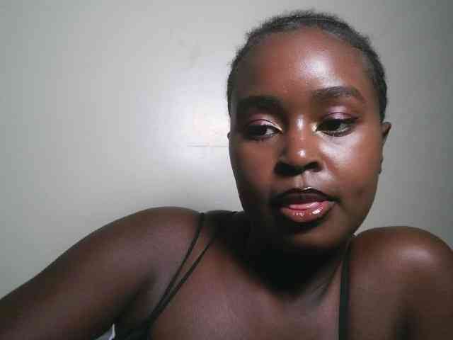 Spiceynelly webcam