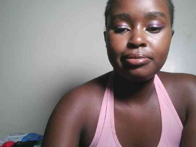 Spiceynelly webcam