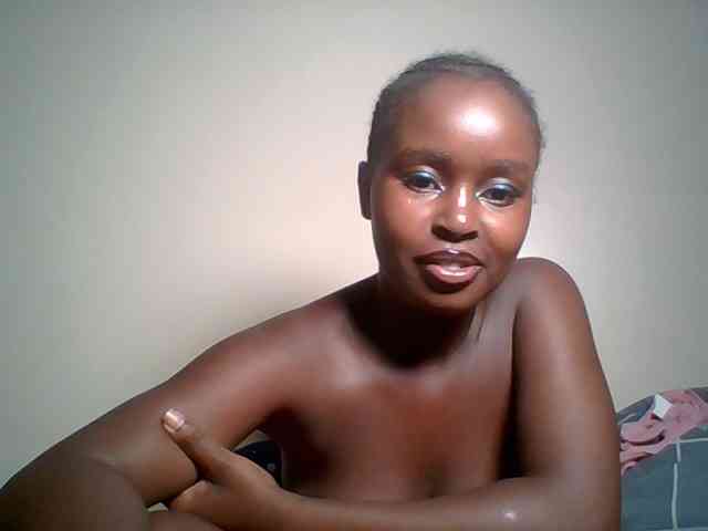Spiceynelly webcam