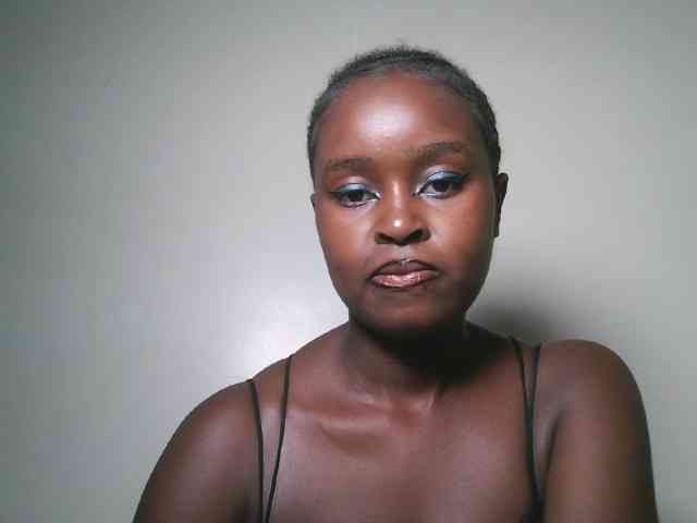 Model: Spiceynelly