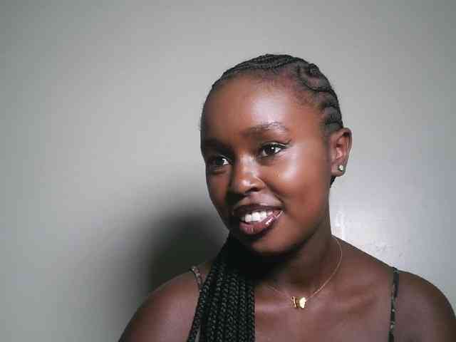 Modella: Spiceynelly