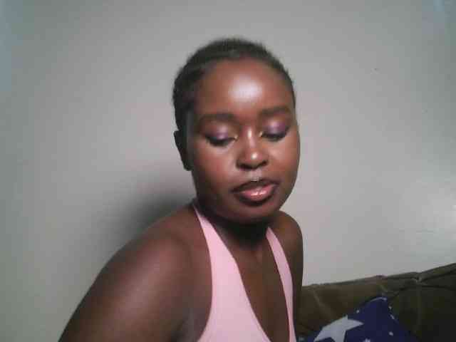Spiceynelly webcam
