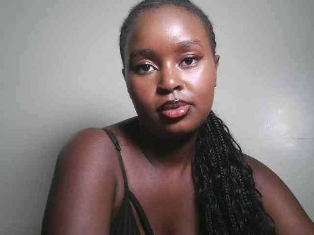 Spiceynelly webcam