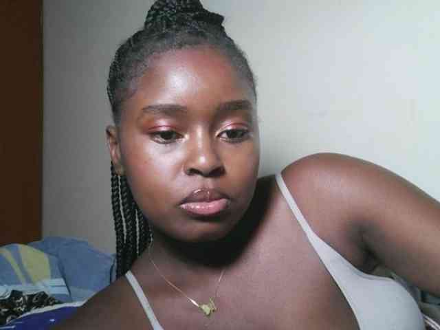 Model: Spiceynelly