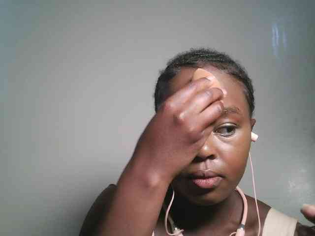Spiceynelly webcam