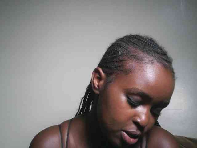 Spiceynelly webcam