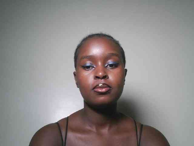 Spiceynelly webcam