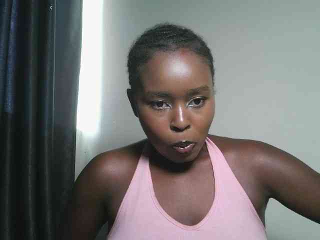 Spiceynelly webcam