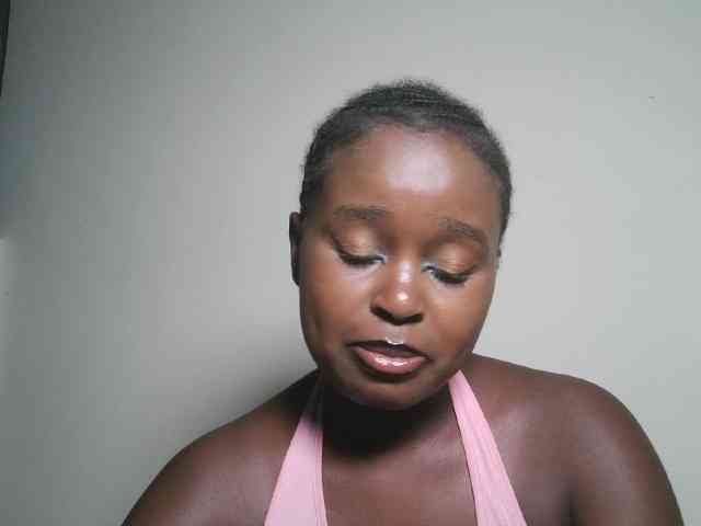 Spiceynelly webcam