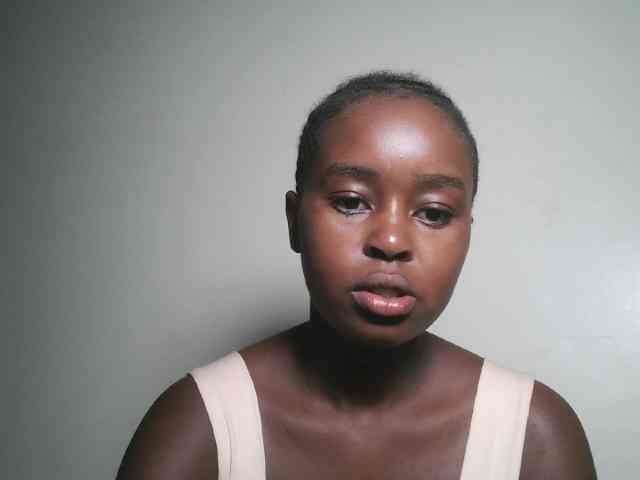 Spiceynelly webcam