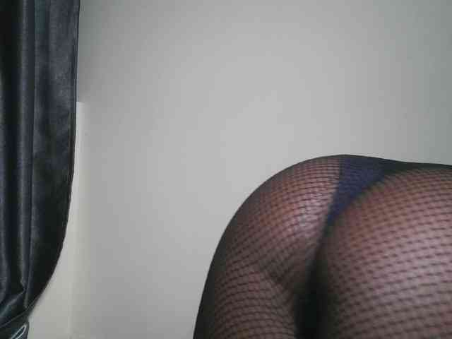 Spiceynelly webcam