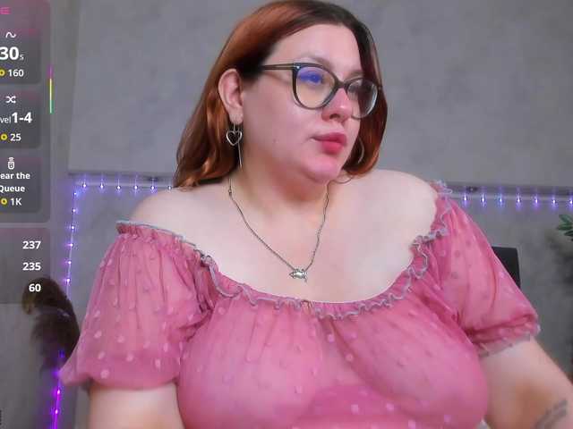 Valery-Grand live cam preview