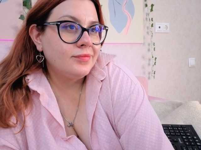 Valery-Grand live cam on BongaCams
