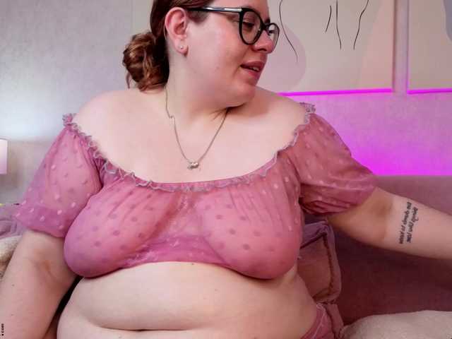 Valery-Grand live cam on BongaCams