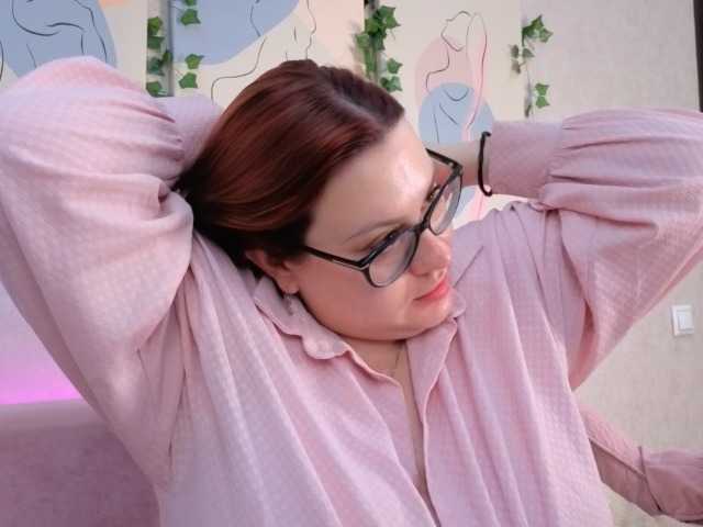 Valery-Grand live cam on BongaCams