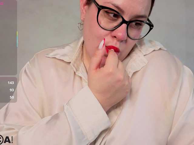 Valery-Grand live cam preview
