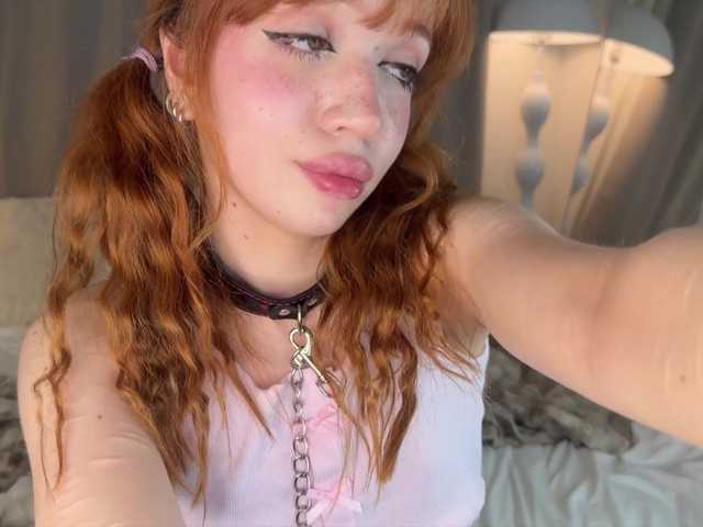 Sex chat gratuit in direct cu LolaXBambi pe BongaCams