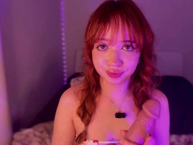 Sex chat gratuit in direct cu LolaXBambi pe BongaCams