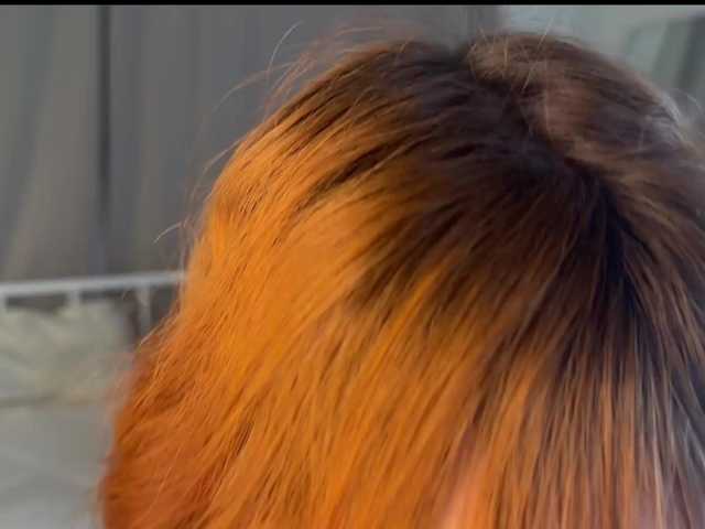 Sex chat gratuit in direct cu LolaXBambi pe BongaCams