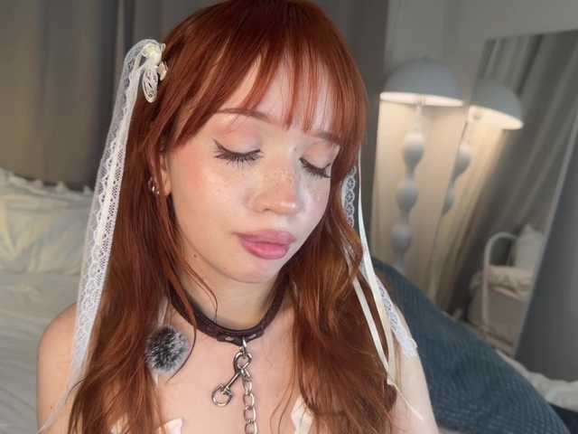  LolaXBambi chat room