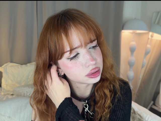 Sex chat gratuit in direct cu LolaXBambi pe BongaCams