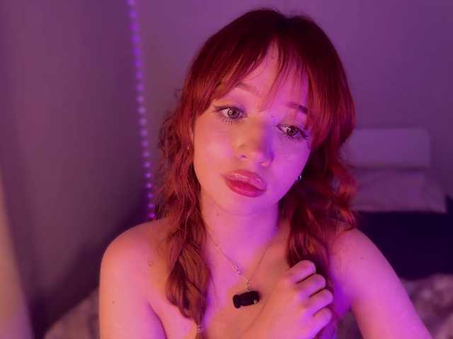Sex chat gratuit in direct cu LolaXBambi pe BongaCams