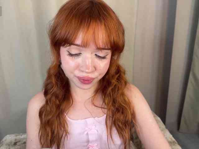 LolaXBambi webcam