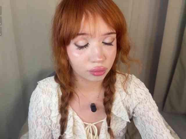 LolaXBambi webcam