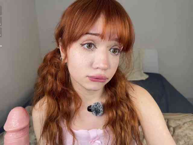 LolaXBambi webcam