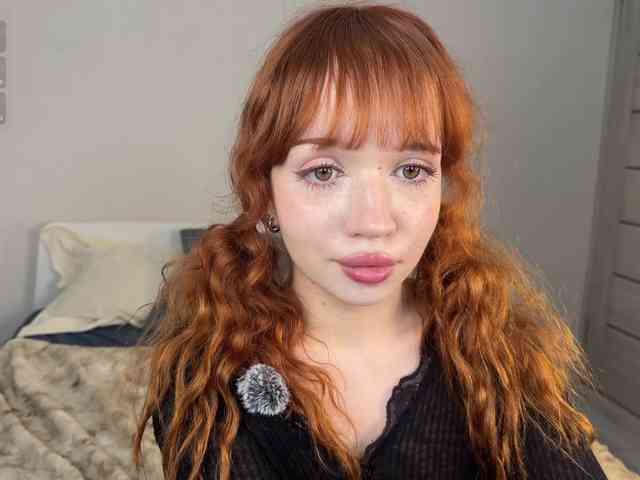 LolaXBambi webcam