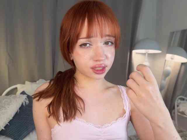 LolaXBambi webcam