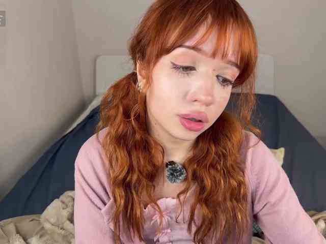 LolaXBambi webcam