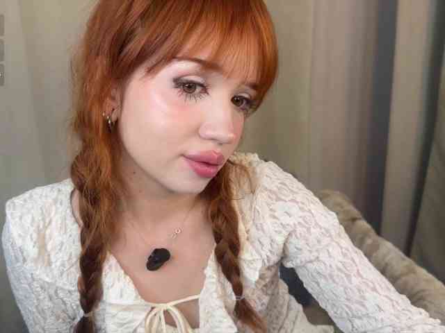LolaXBambi webcam