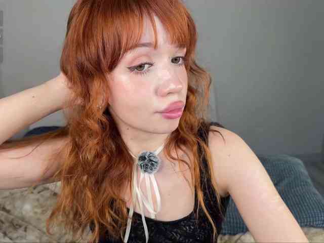 LolaXBambi webcam