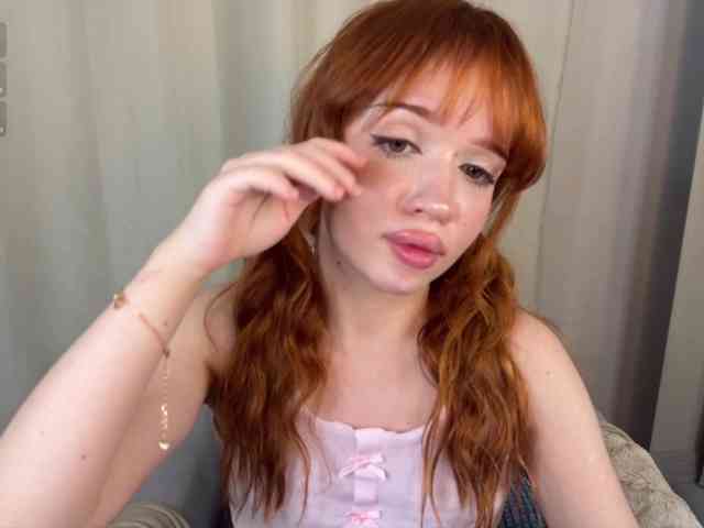 LolaXBambi webcam