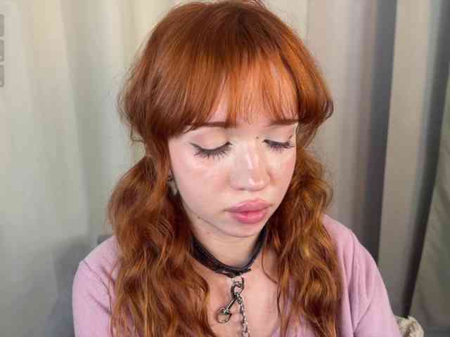 LolaXBambi webcam