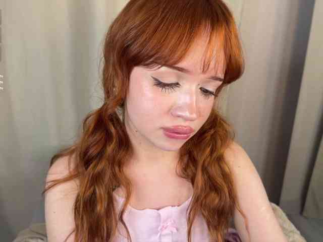 LolaXBambi webcam